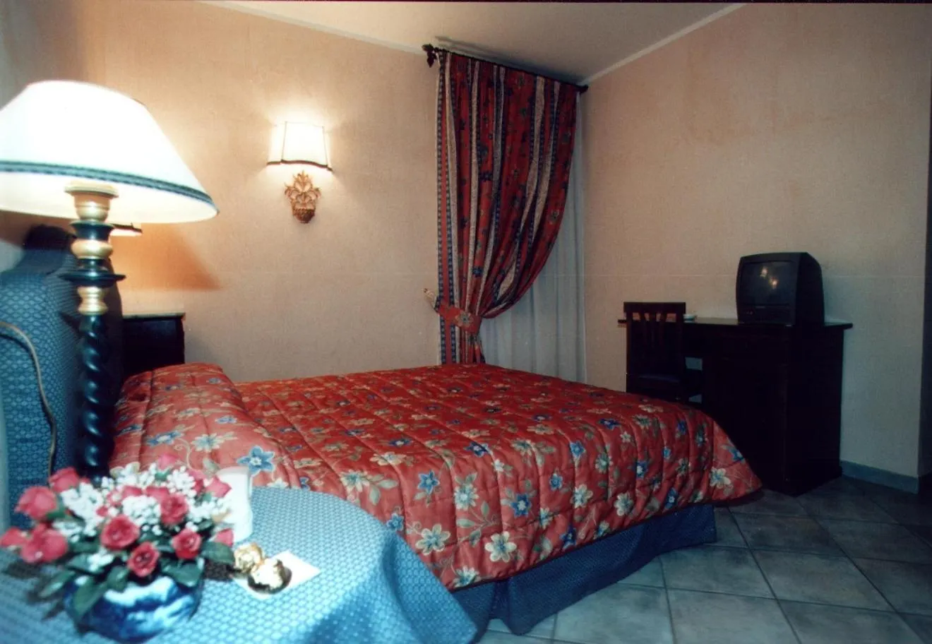 Villa Le Camelie Σιένα 0*,