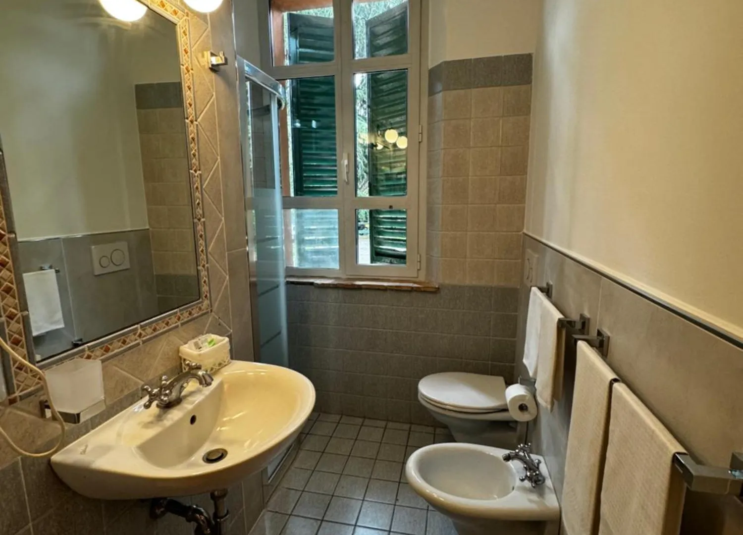 Villa Le Camelie Siena Guest house